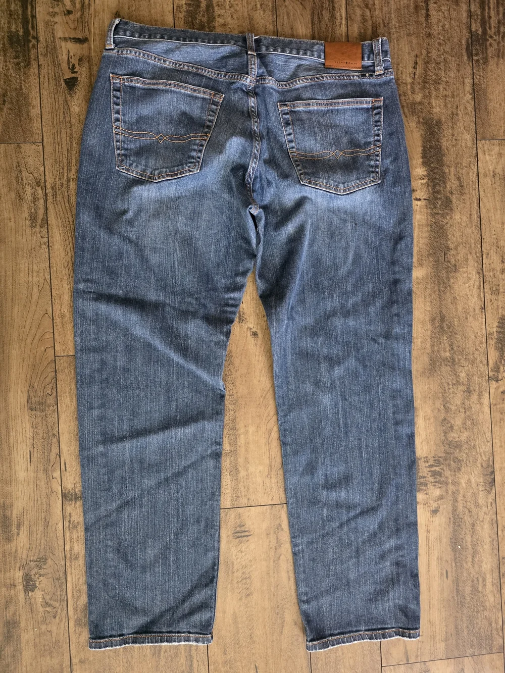 Lucky Brand 221 Original Men's Straight Jeans Medium Blue Wash 38x32